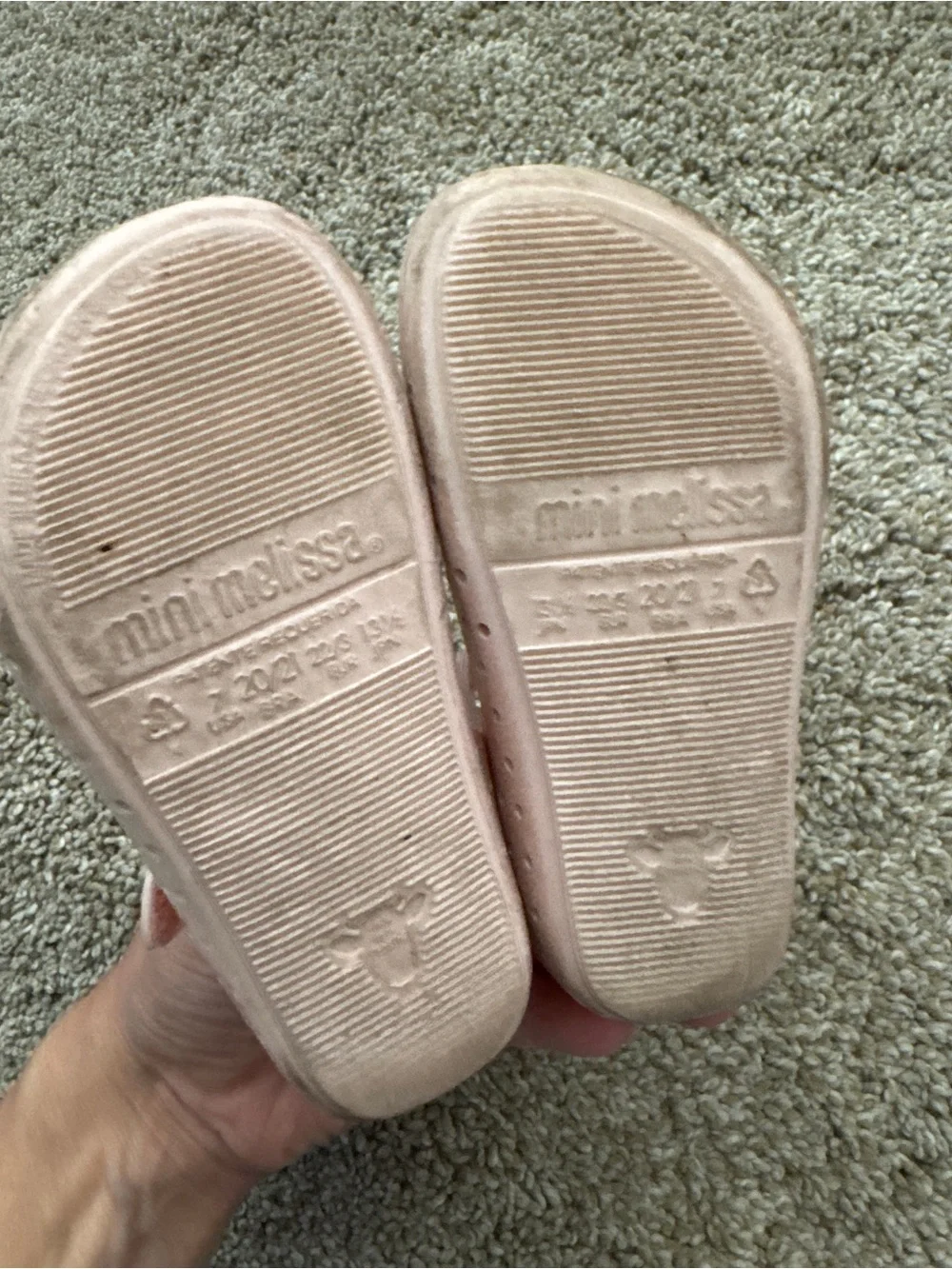 Size 7 Toddler Girl’s Mini Melissa Furadinha XII flats